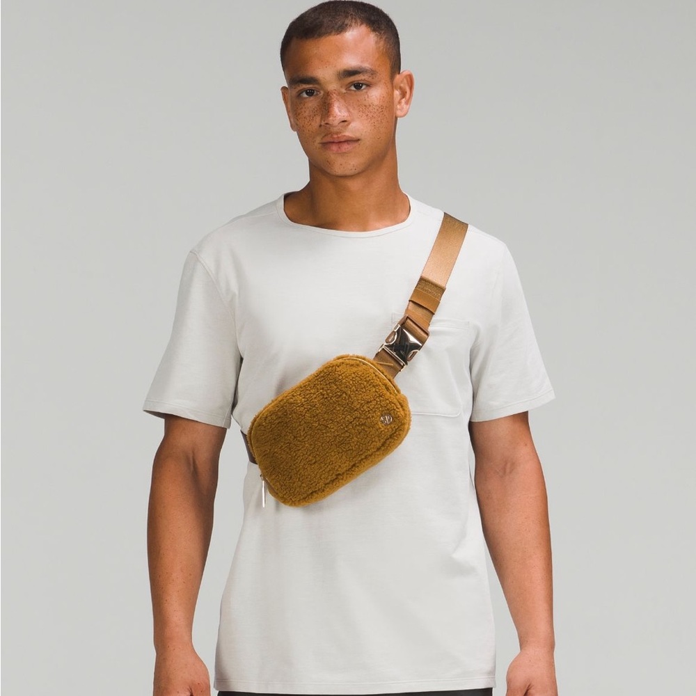 Brand new NWT lululemon fleece belt bag in brown